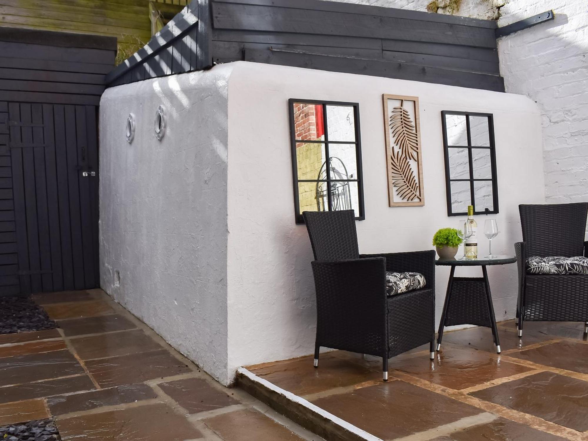 Sea Glass Cottage 휫비 외부 사진